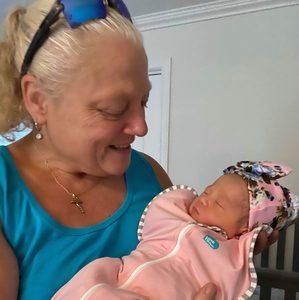 Meet your Posher, Carol